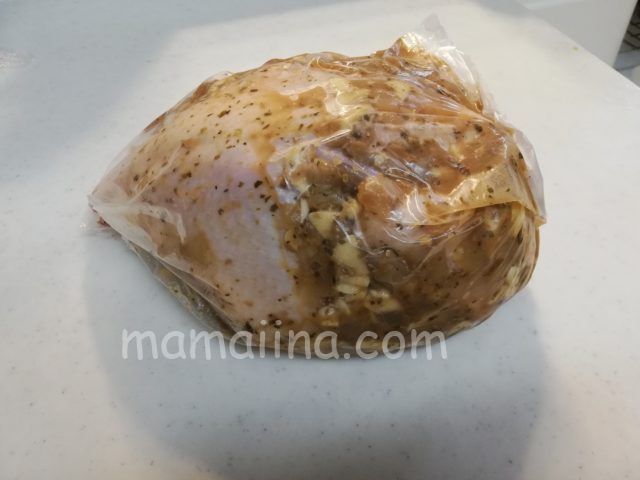 ブエノチキン　レシピ　丸鶏